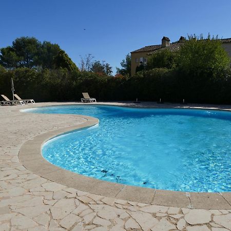 Appartement Clim & Piscine Sur Golf Pont Royal Esterno foto