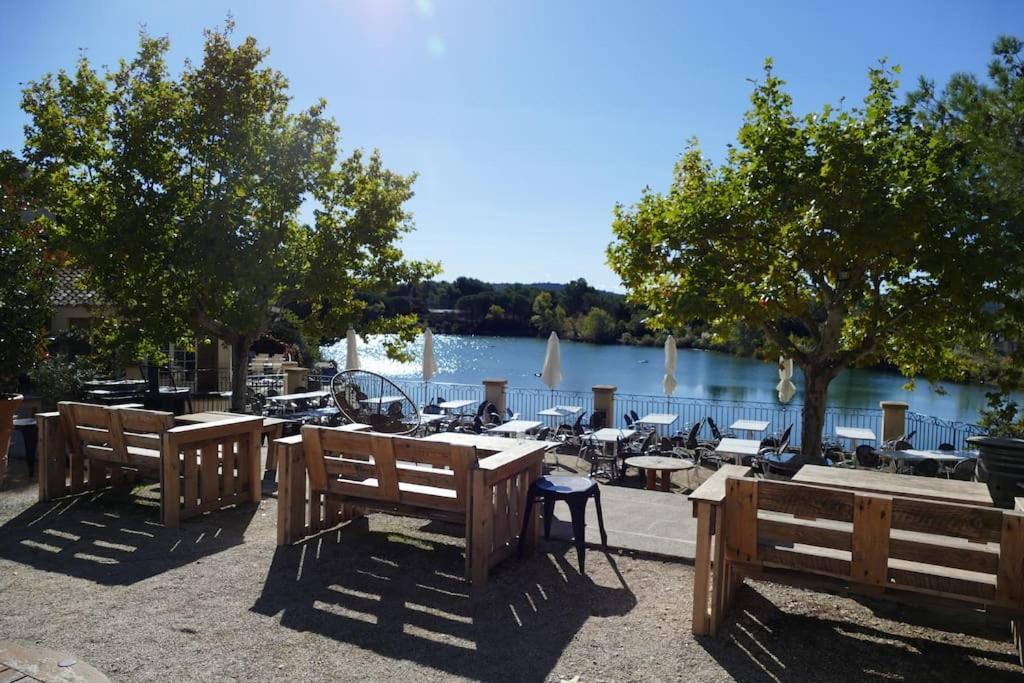 Appartement Clim & Piscine Sur Golf Pont Royal Esterno foto